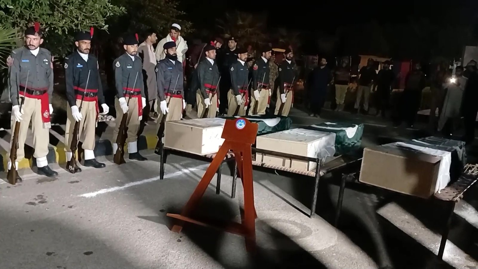 مقتل ثلاثة ضباط شرطة في كمين بمديرية كرك