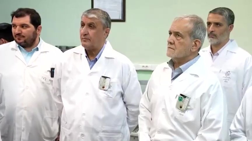 إيران تتعهد بإعادة بناء برنامجها النووي بقوة أكبر