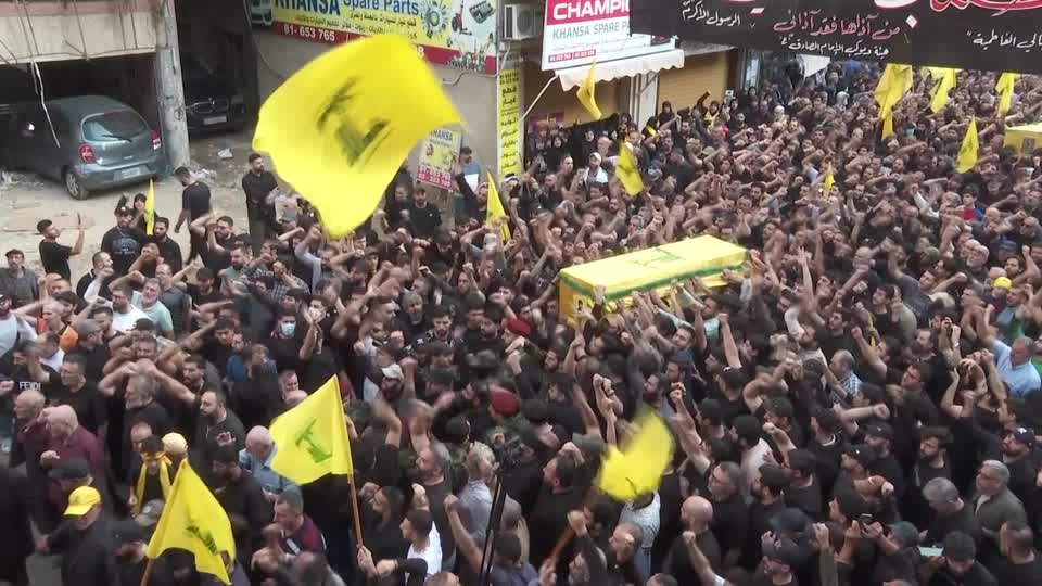 غارة إسرائيلية تفاقم التوتر في بيروت