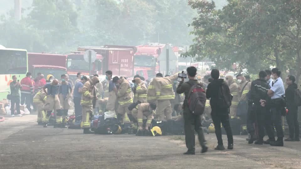 حريق قاتل يلتهم أبراج هونغ كونغ