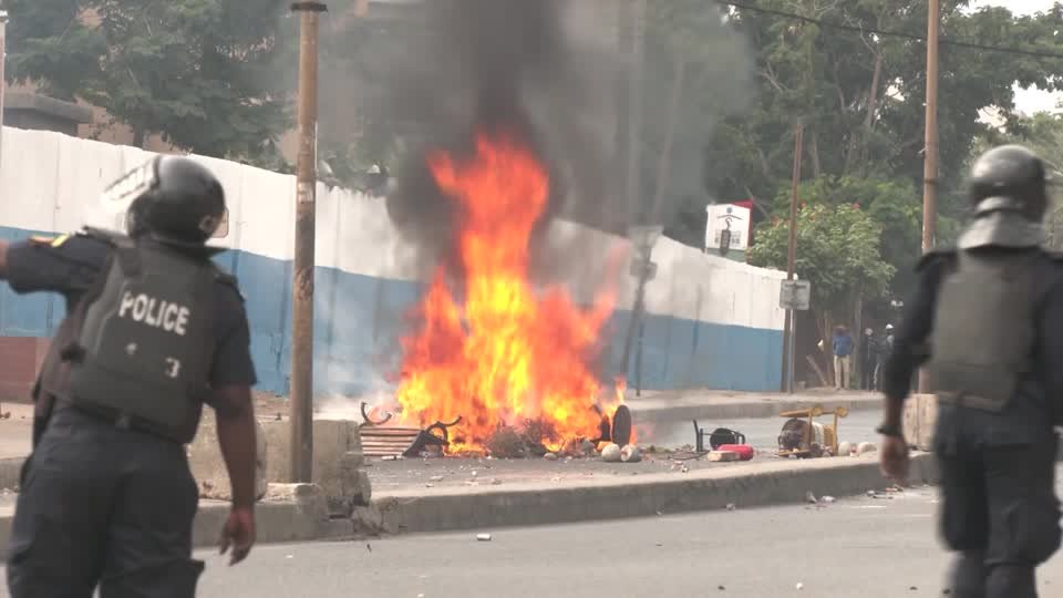 اشتباكات طلابية تهز حرم داكار