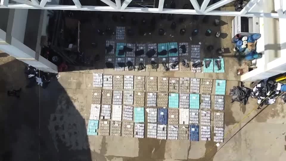 كولومبيا تعترض شحنة كوكايين ضخمة