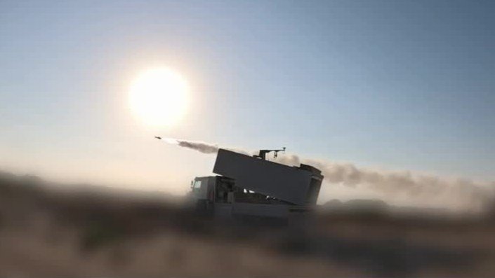 إيران تُجري مناورة عسكرية واسعة في الخليج