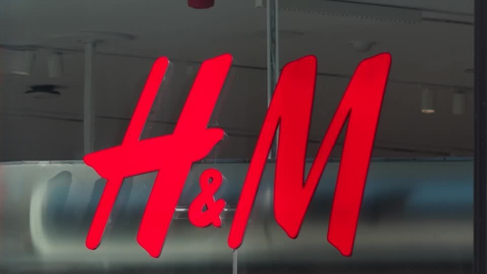 أرباح إتش أند إم تتجاوز التوقعات في الربع الرابع