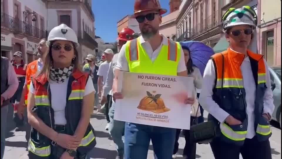 عمال مناجم يتظاهرون في زاكاتيكاس