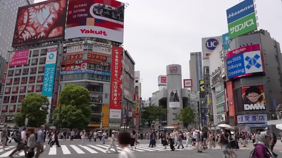 اليابان تسجل نموًا هامشيًا في الربع الرابع