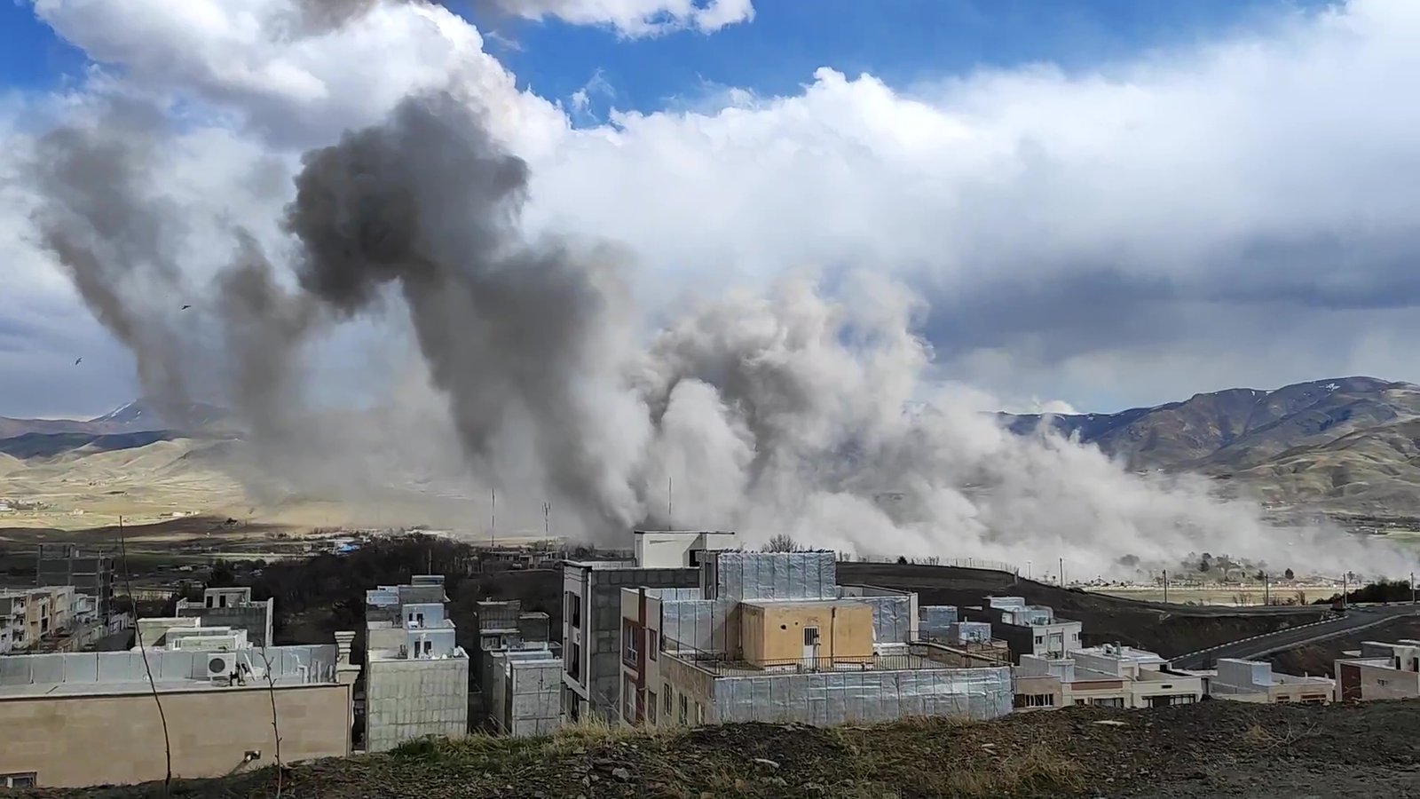 دوي انفجار قرب السفارة الأميركية في الرياض