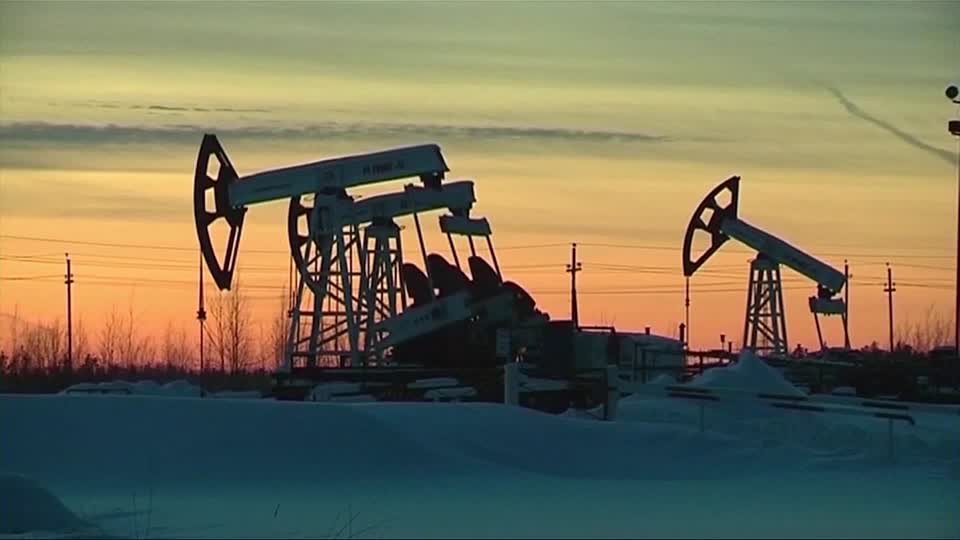 برنت يقفز ١٠٪ بعد ضربات إيران