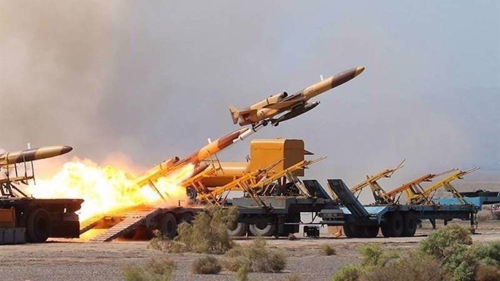 الحرس الثوري يشن موجة جديدة من الصواريخ والمسيرات