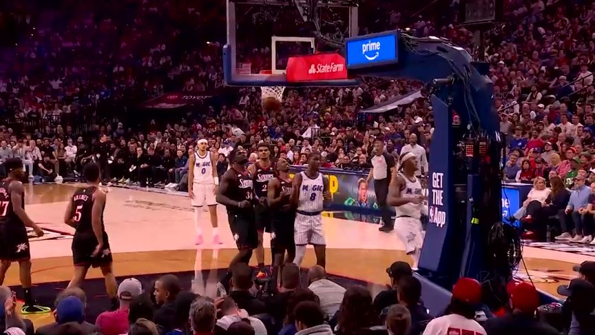 فيلادلفيا سيفنتي سيكسرز يحسمون المركز السابع في الشرق