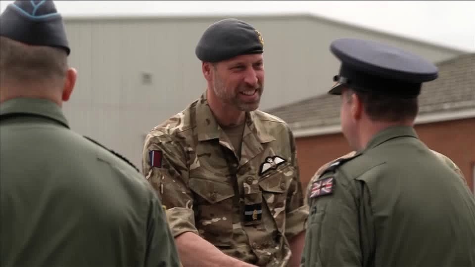 الأمير ويليام يحيي ذكرى قاعدة راف ولي