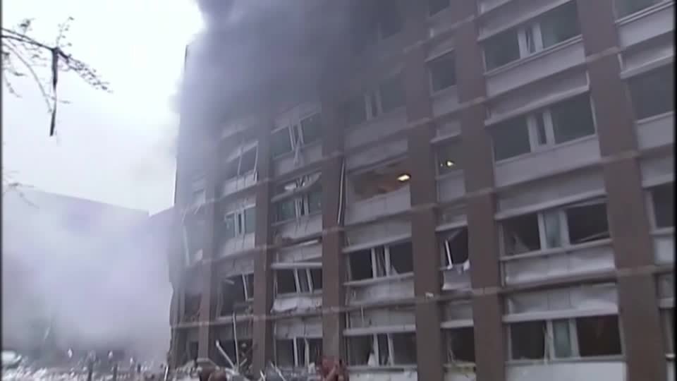 النرويج تعيد افتتاح الحي الحكومي