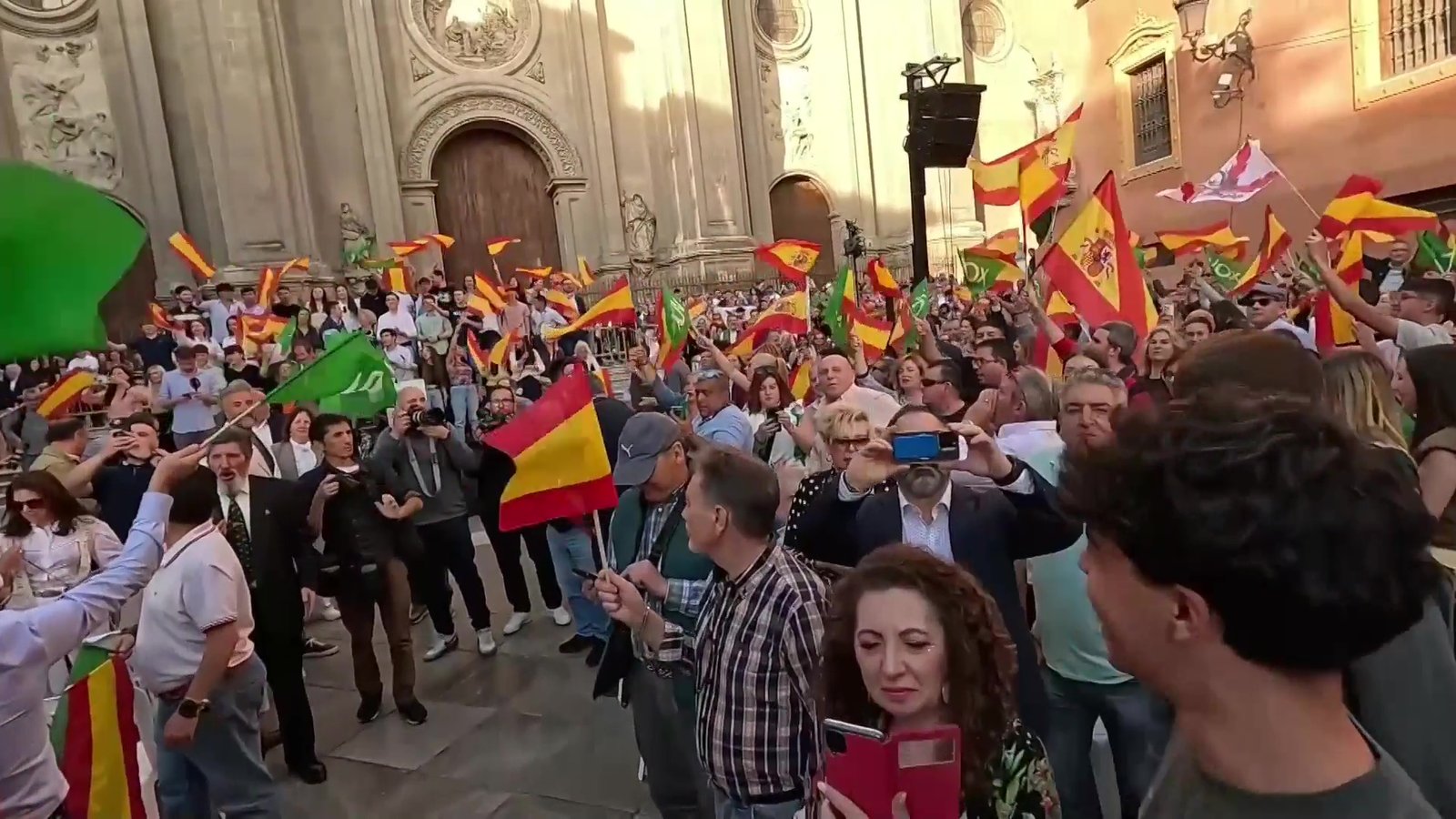 فوكس تندد بإيقاف فعالية في غرناطة