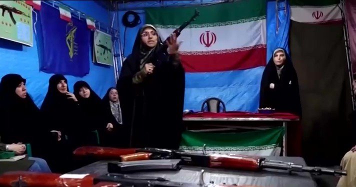 تجمعات طهران تعزز التعبئة المناهضة للولايات المتحدة