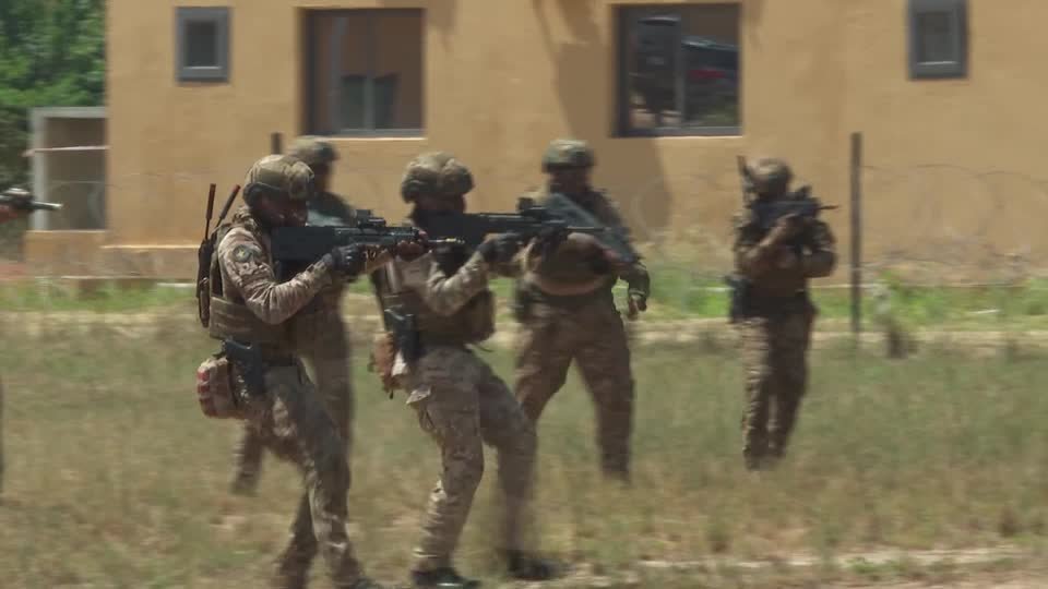 مناورات “فلينتلوك” تعزز التعاون الأمني في إفريقيا