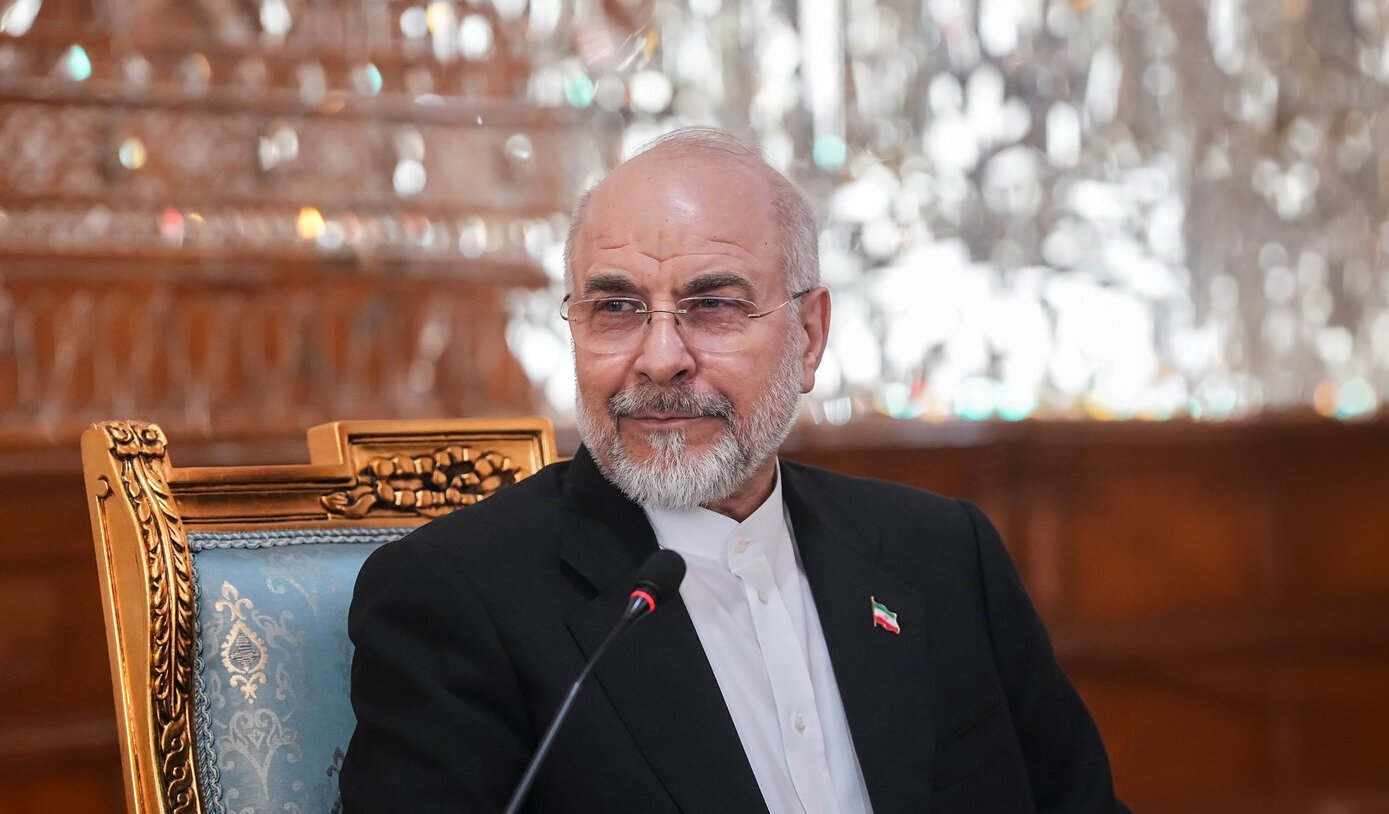 إعادة انتخاب قاليباف رئيساً للبرلمان الإيراني