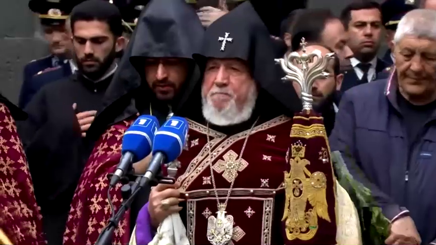 الكاثوليكوس كاريكين الثاني يواجه محاكمة في أرمينيا