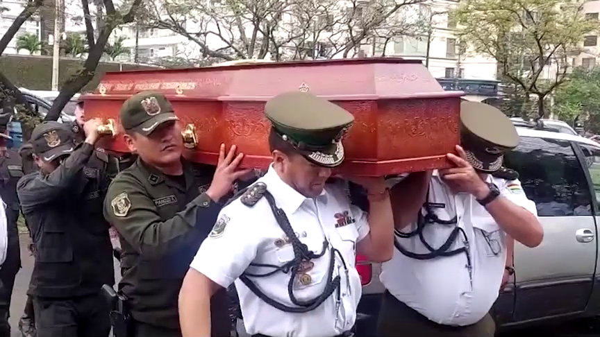 بوليفيا تنشر قوات لوقف عنف العصابات