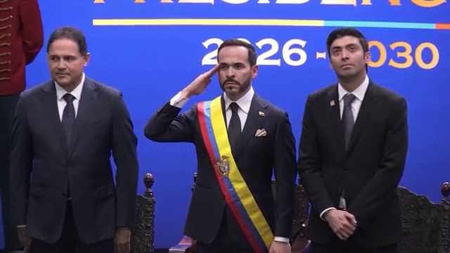 رئيس كولومبيا الجديد يؤدي اليمين الدستورية