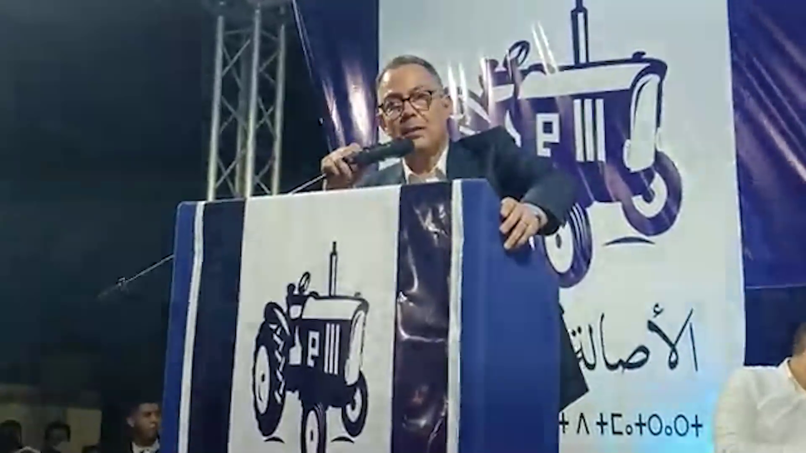 حزب الأصالة والمعاصرة بالمغرب يحشد الناخبين قبل الانتخابات