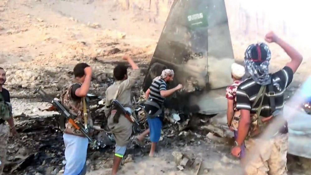 مقطع فيديو للحوثيين يظهر طائرة إف-15 سعودية مسقطة